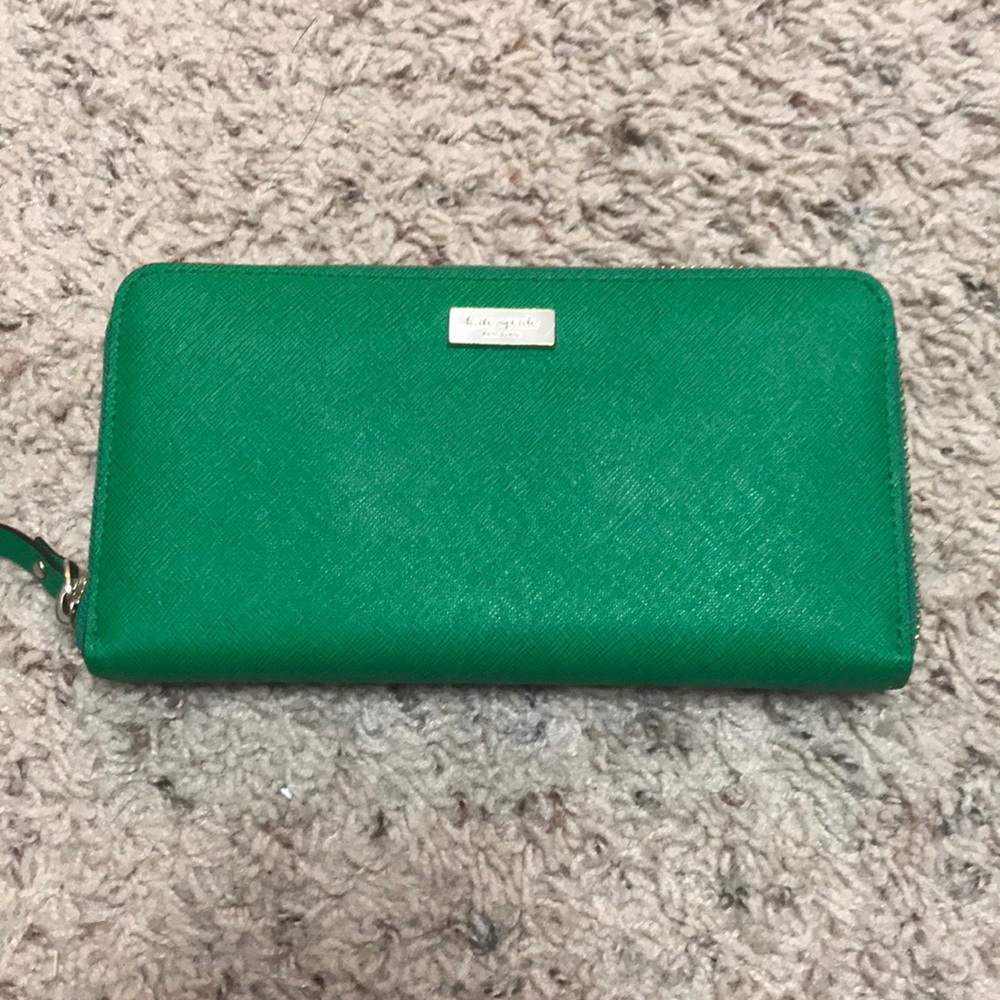 Kate Spade Kelly green wallet